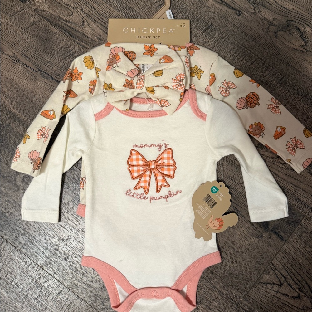 Chick Pea Pumpkin Baby Bodysuit Set